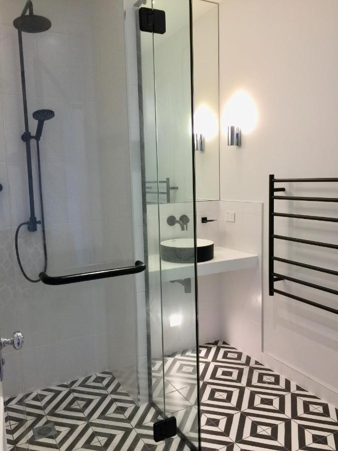 Henley Hotel Cambridge Bagian luar foto