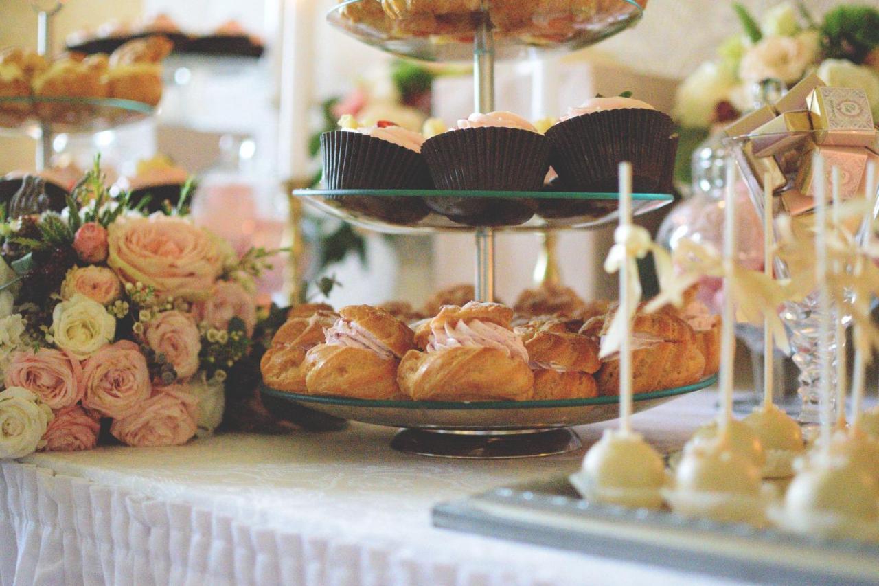 Henley Hotel Cambridge Bagian luar foto