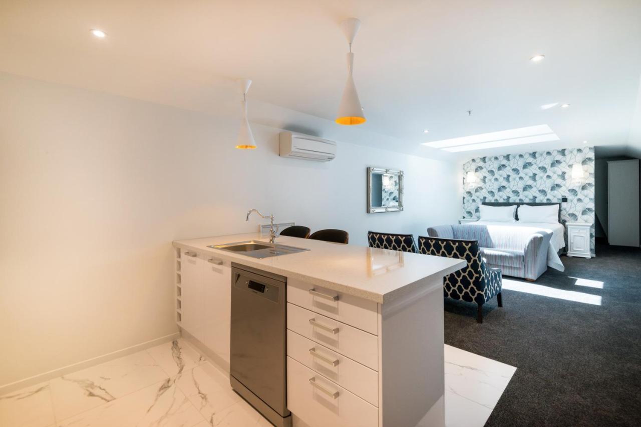 Henley Hotel Cambridge Bagian luar foto